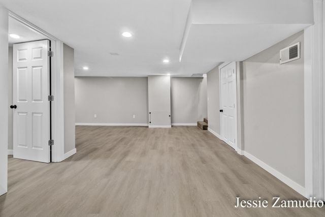 3024 Juneberry Avenue Se, City Of Grand Rapids, MI 49508