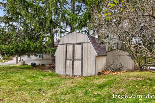 3024 Juneberry Avenue Se, City Of Grand Rapids, MI 49508