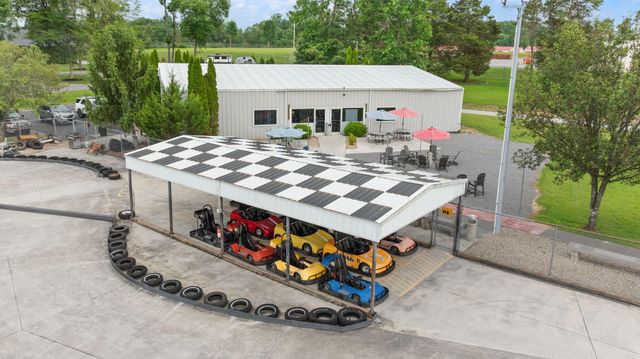 2367 U.S. 127 Business, Jamestown, KY 42629