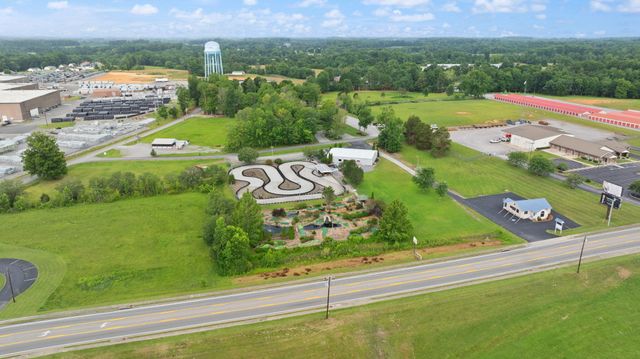 2367 U.S. 127 Business, Jamestown, KY 42629