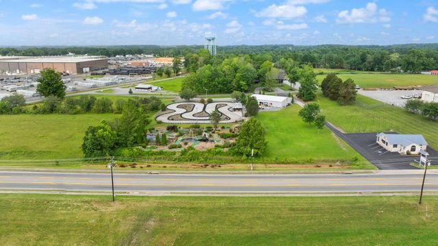 2367 U.S. 127 Business, Jamestown, KY 42629
