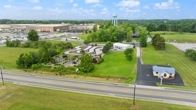 2367 U.S. 127 Business, Jamestown, KY 42629