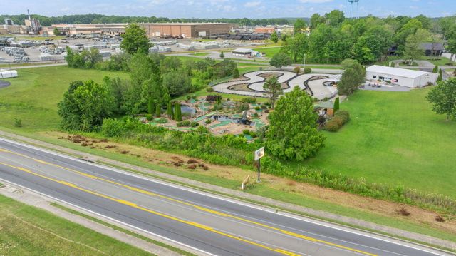 2367 U.S. 127 Business, Jamestown, KY 42629
