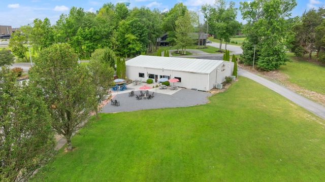 2367 U.S. 127 Business, Jamestown, KY 42629