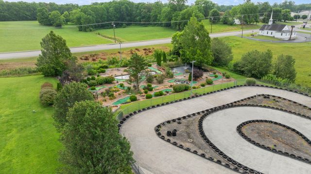 2367 U.S. 127 Business, Jamestown, KY 42629