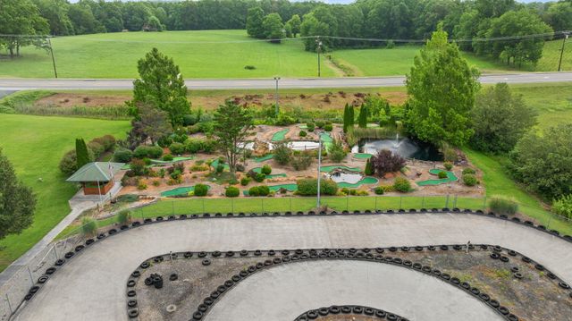 2367 U.S. 127 Business, Jamestown, KY 42629