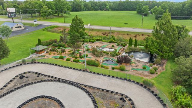 2367 U.S. 127 Business, Jamestown, KY 42629