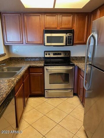 5757 W Eugie Avenue 2025, Glendale, AZ 85304