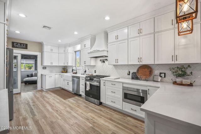 221 Georgia Road, Freehold, NJ 07728