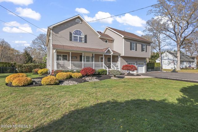 221 Georgia Road, Freehold, NJ 07728
