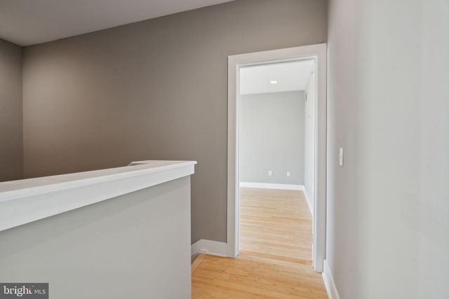 914 S DARIEN ST, Philadelphia, PA 19147