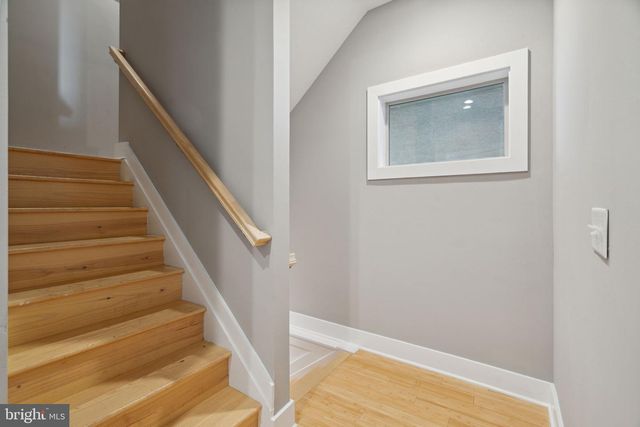 914 S DARIEN ST, Philadelphia, PA 19147