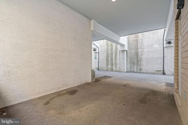 914 S DARIEN ST, Philadelphia, PA 19147