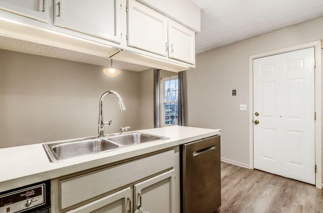 4169 Cherry Orchard Lane, Columbus, OH 43230