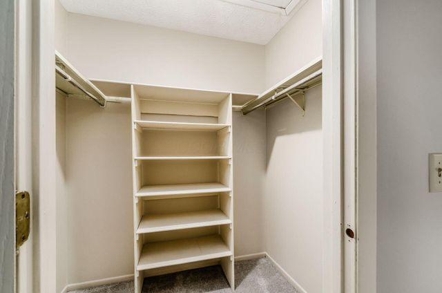 4169 Cherry Orchard Lane, Columbus, OH 43230