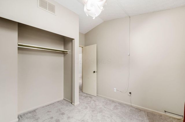 4169 Cherry Orchard Lane, Columbus, OH 43230