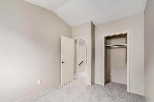 4169 Cherry Orchard Lane, Columbus, OH 43230