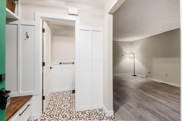 4169 Cherry Orchard Lane, Columbus, OH 43230