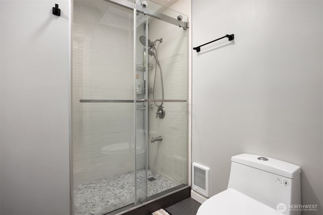 2516 Medina Circle, Medina, WA 98039