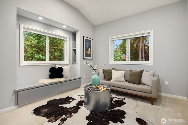 2516 Medina Circle, Medina, WA 98039