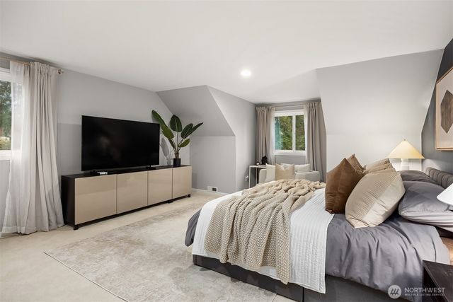 2516 Medina Circle, Medina, WA 98039