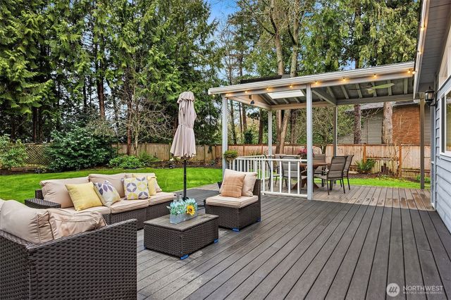 2516 Medina Circle, Medina, WA 98039