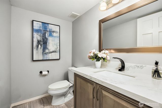 2516 Medina Circle, Medina, WA 98039