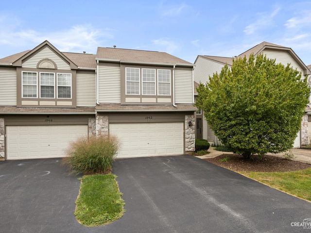 1062 Stamford Court, Aurora, IL 60502