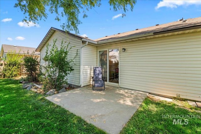 19815 Dorchester Ave, Caldwell, ID 83605