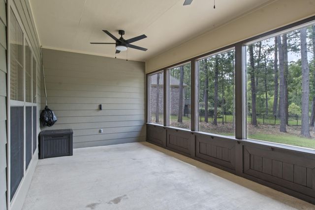 30 Pleasant Pond Loop, Hattiesburg, MS 39402