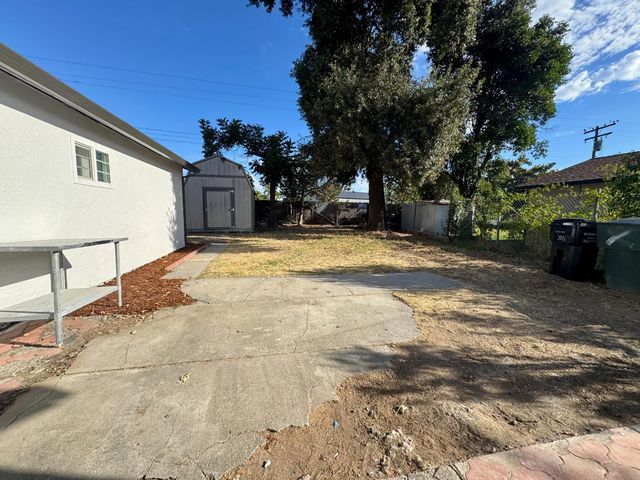 2471 Rhine Way, Elverta, CA 95626