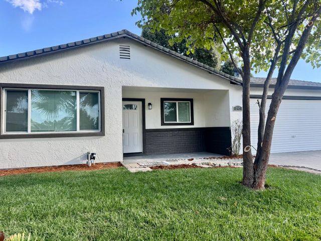 2471 Rhine Way, Elverta, CA 95626