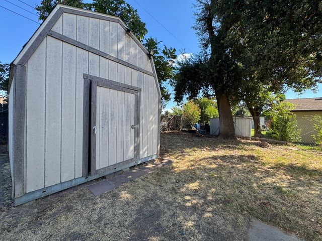 2471 Rhine Way, Elverta, CA 95626