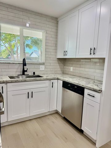 2471 Rhine Way, Elverta, CA 95626