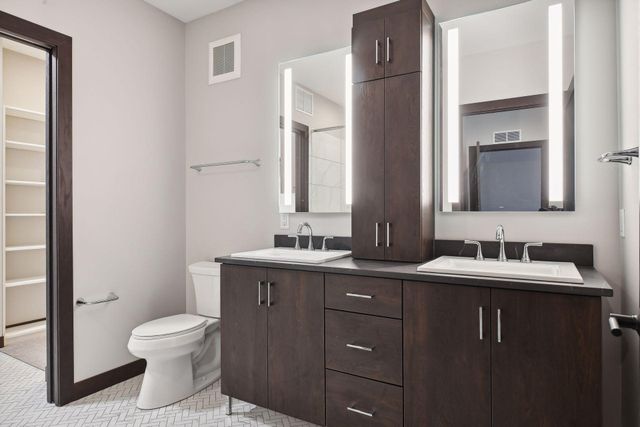 253 Lake Street E 212, Wayzata, MN 55391