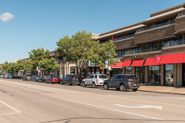253 Lake Street E 212, Wayzata, MN 55391