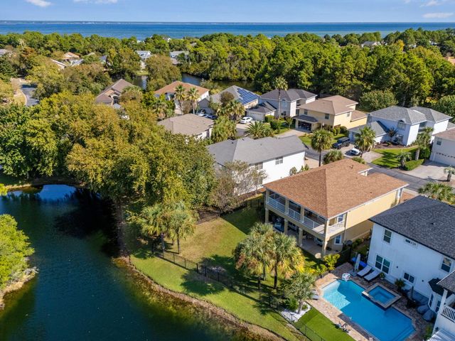 314 Tequesta Drive, Destin, FL 32541