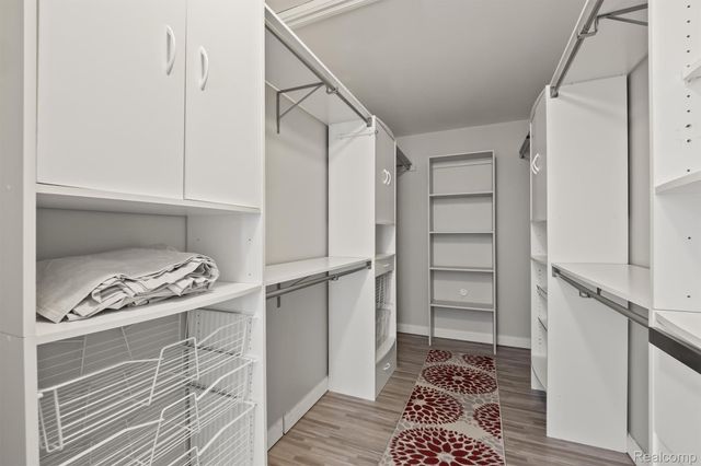 16348 Via Montella, Macomb Township, MI 48042