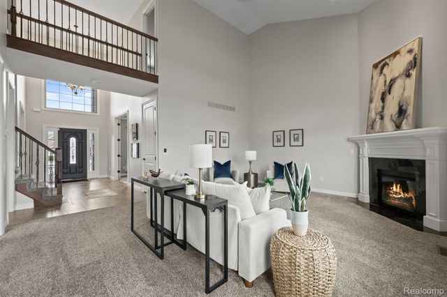 16348 Via Montella, Macomb Township, MI 48042