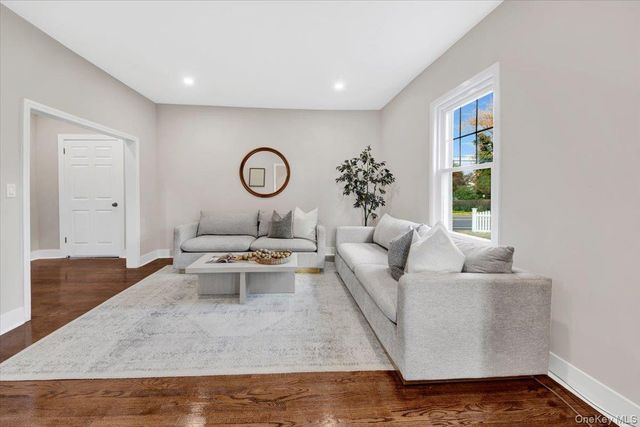 34 Kings Ferry Road, Montrose, NY 10548