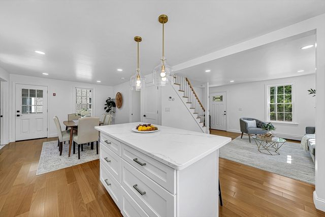 87 School Street., Hanover, MA 02339