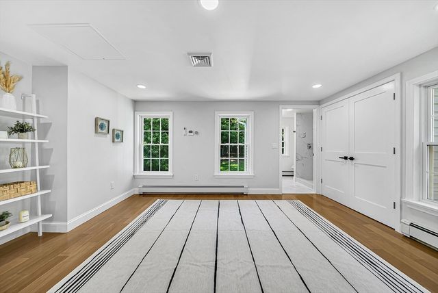 87 School Street., Hanover, MA 02339