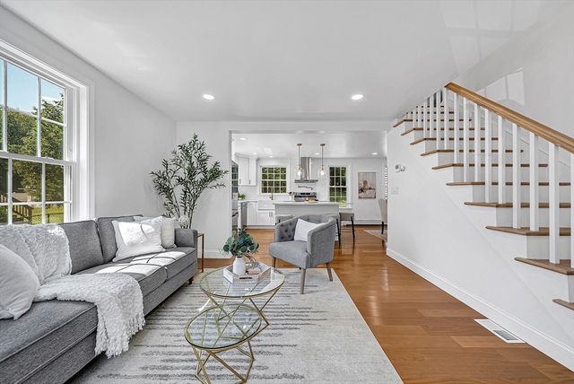 87 School Street., Hanover, MA 02339