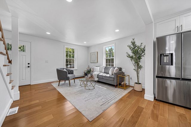 87 School Street., Hanover, MA 02339