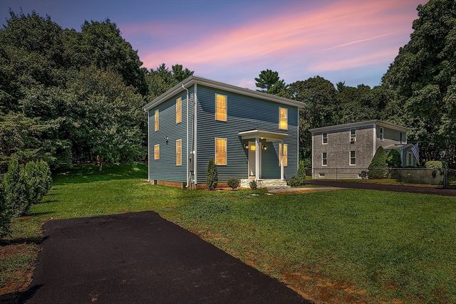 87 School Street., Hanover, MA 02339