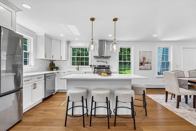 87 School Street., Hanover, MA 02339
