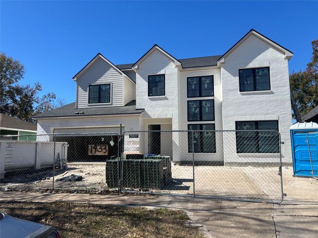 1933 Restridge Drive, Houston, TX 77055