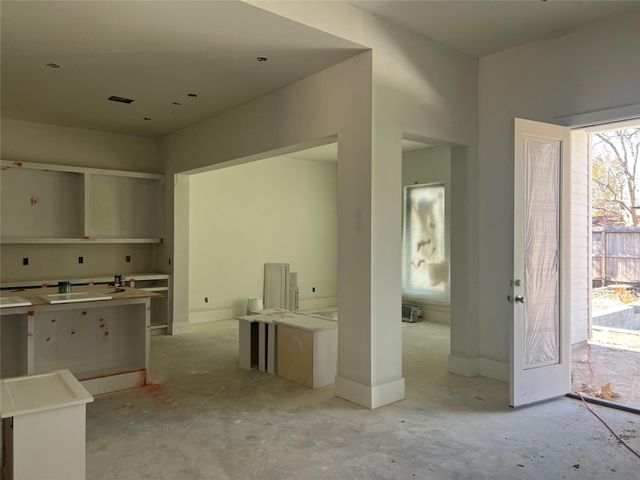 1933 Restridge Drive, Houston, TX 77055