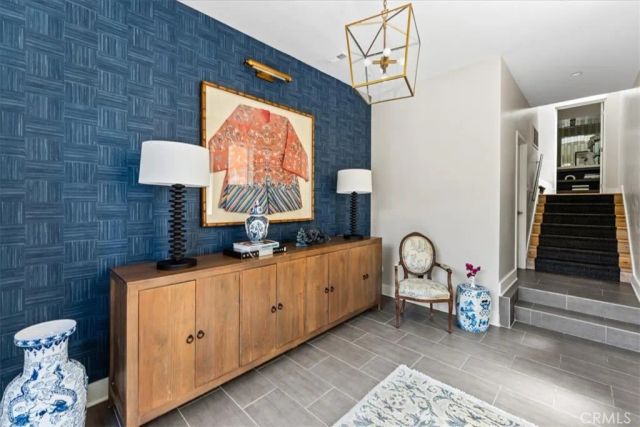 845 Summit Drive, Laguna Beach, CA 92651