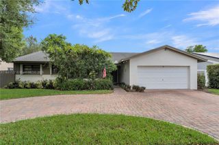 10511 SW 142nd Ct, Miami, FL 33186